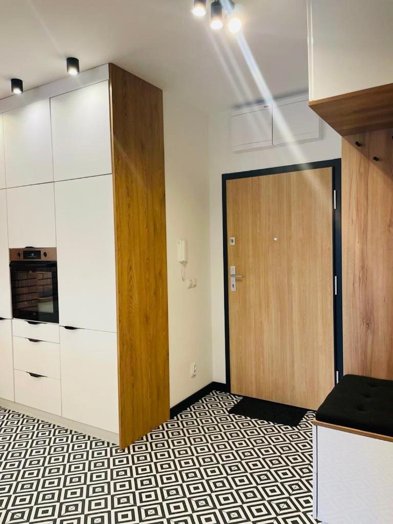 Drewnowska 77 Prime Apartment 罗兹 外观 照片